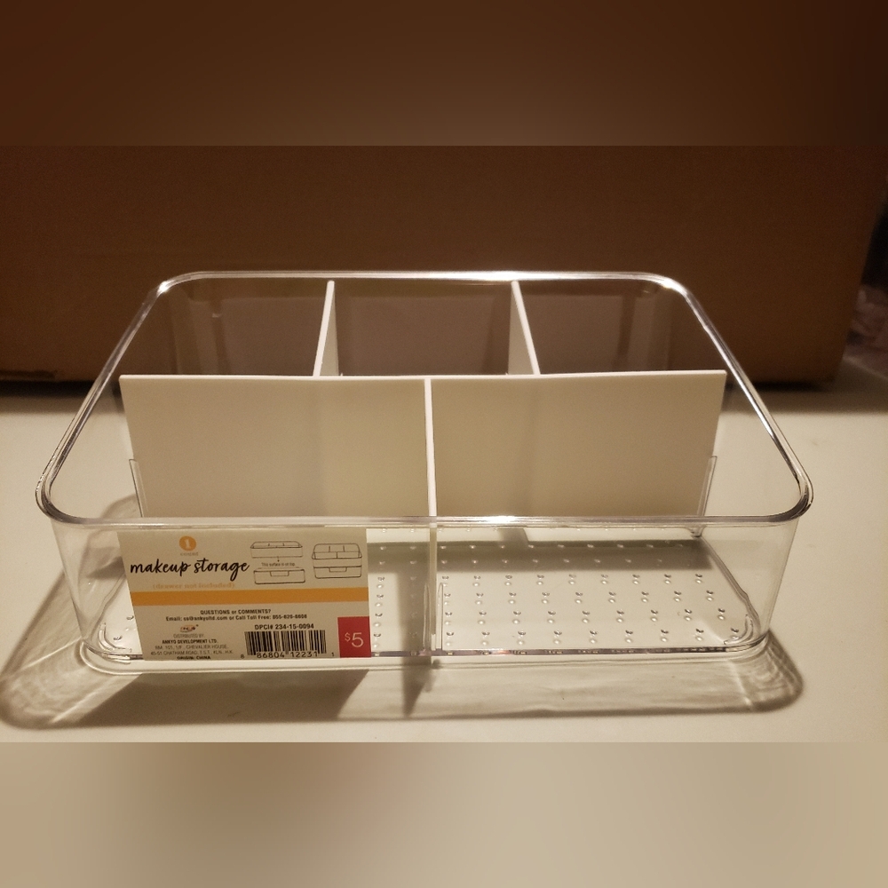 Clear and White Organizer